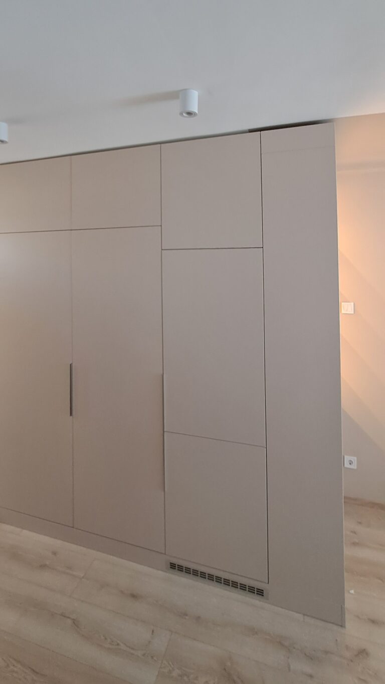 Festett előszoba - Budapest